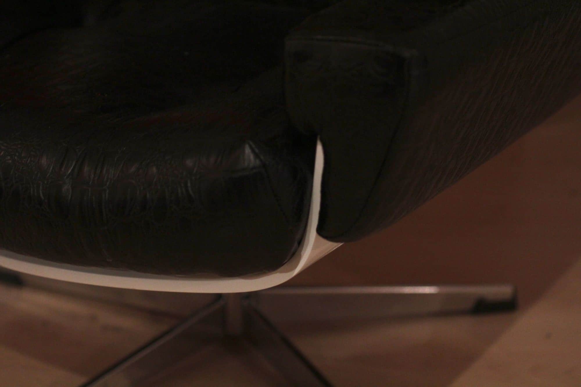 Space Age Lounge Chair, White Lacquer, Germany, 1970s - Image 5