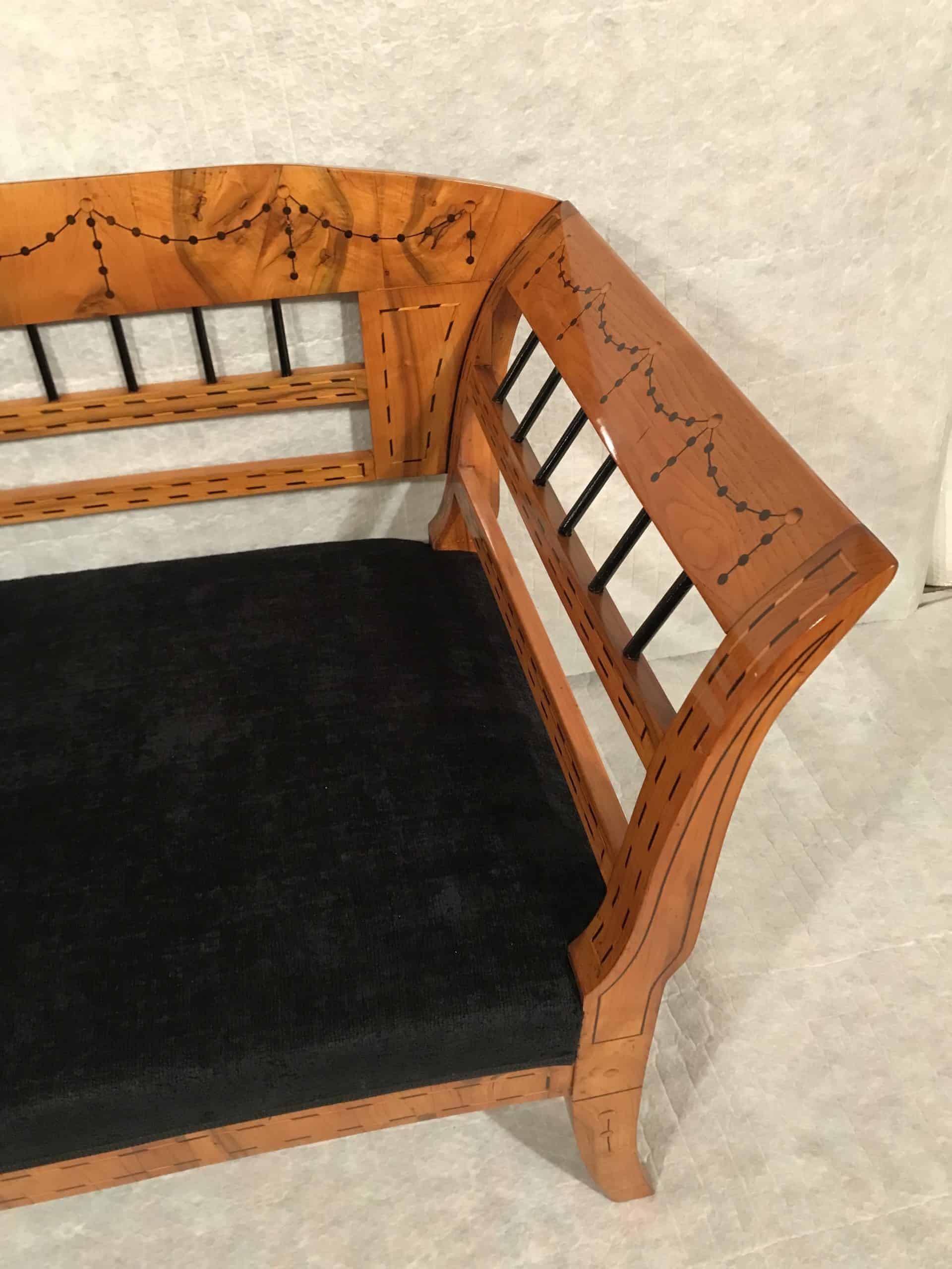 Neoclassical Settee, South Germany 1790-1815 - Image 4