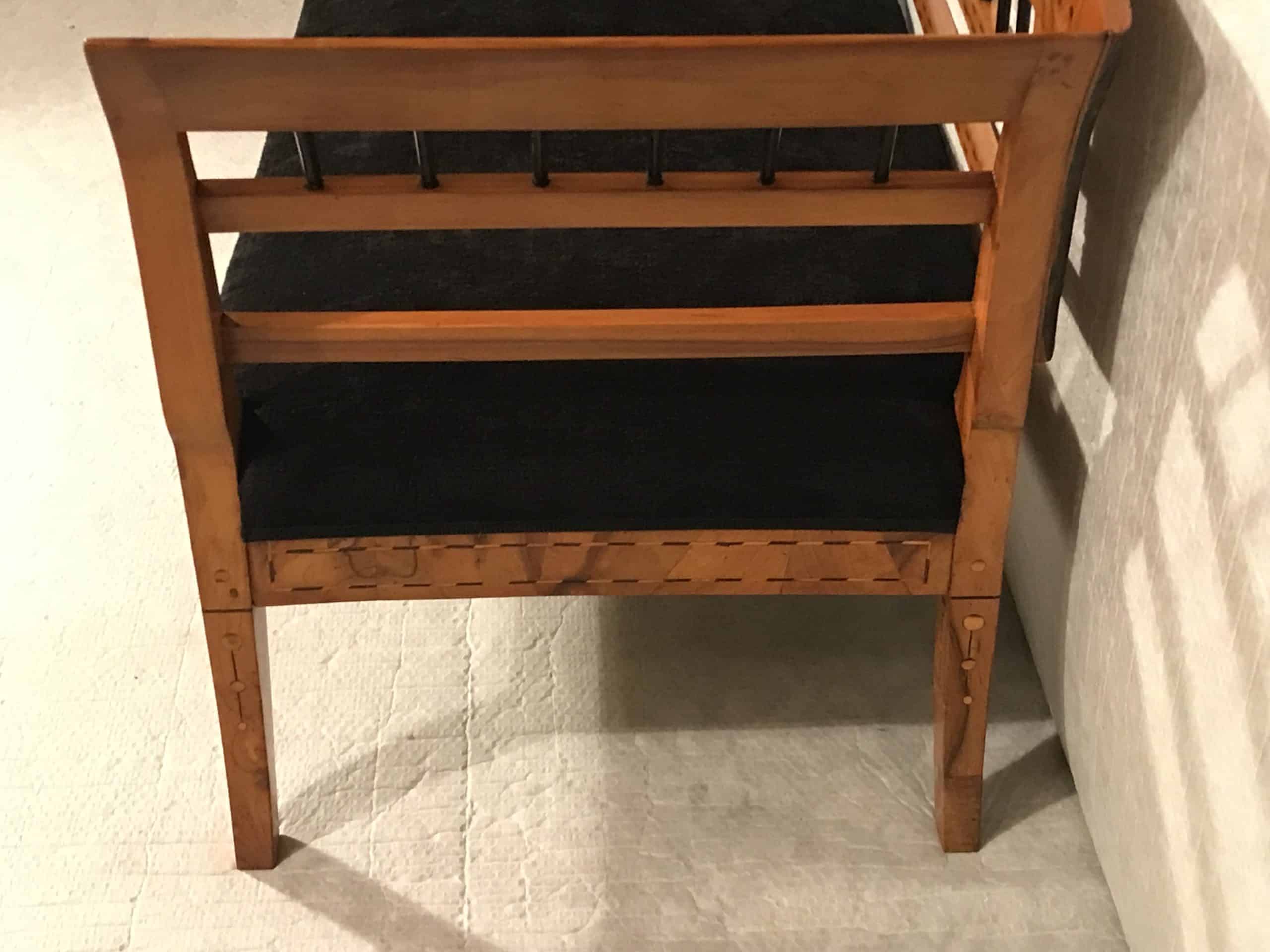 Neoclassical Settee, South Germany 1790-1815 - Image 9