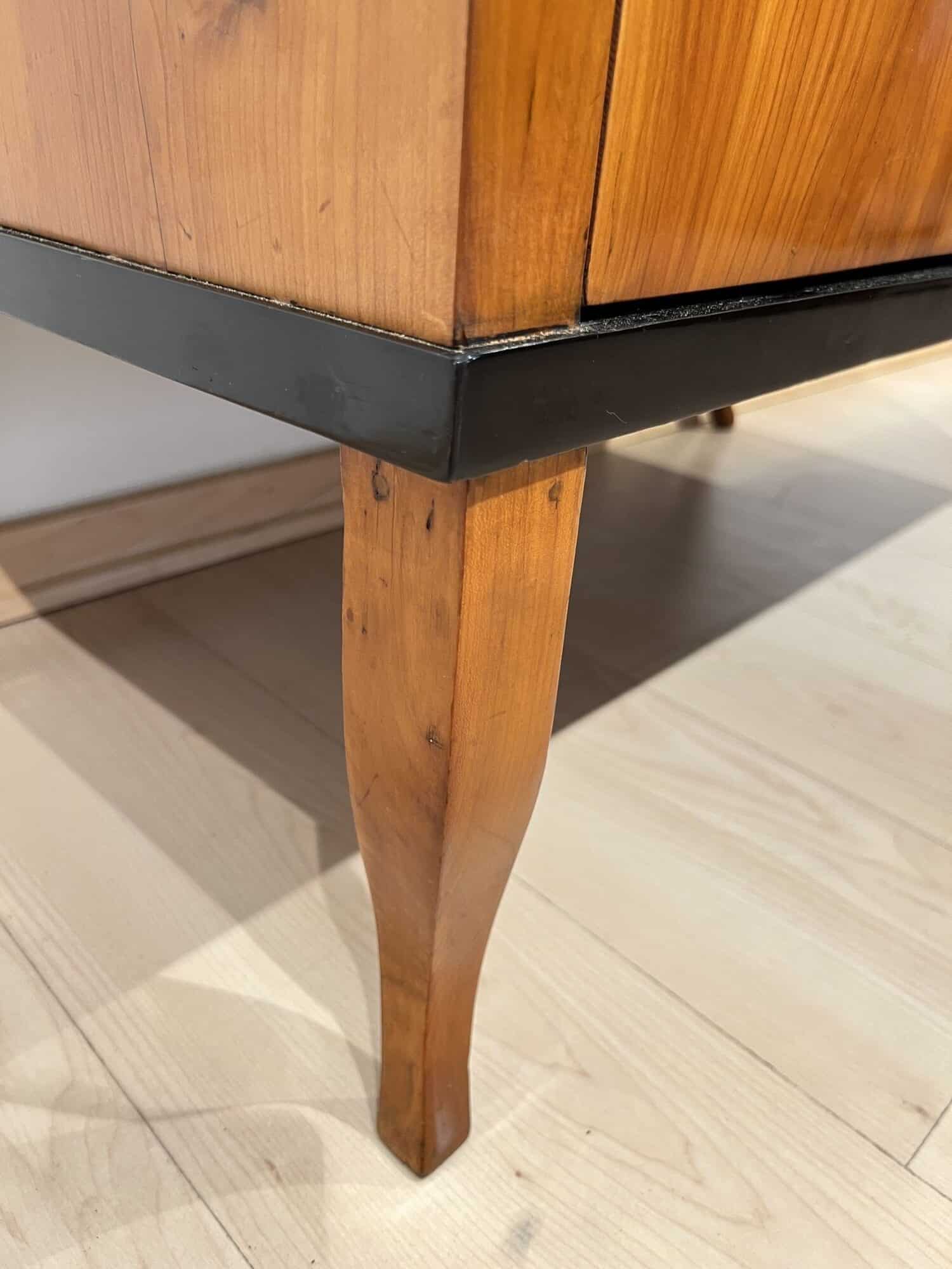 Early Biedermeier Secretaire - Legs - Styylish