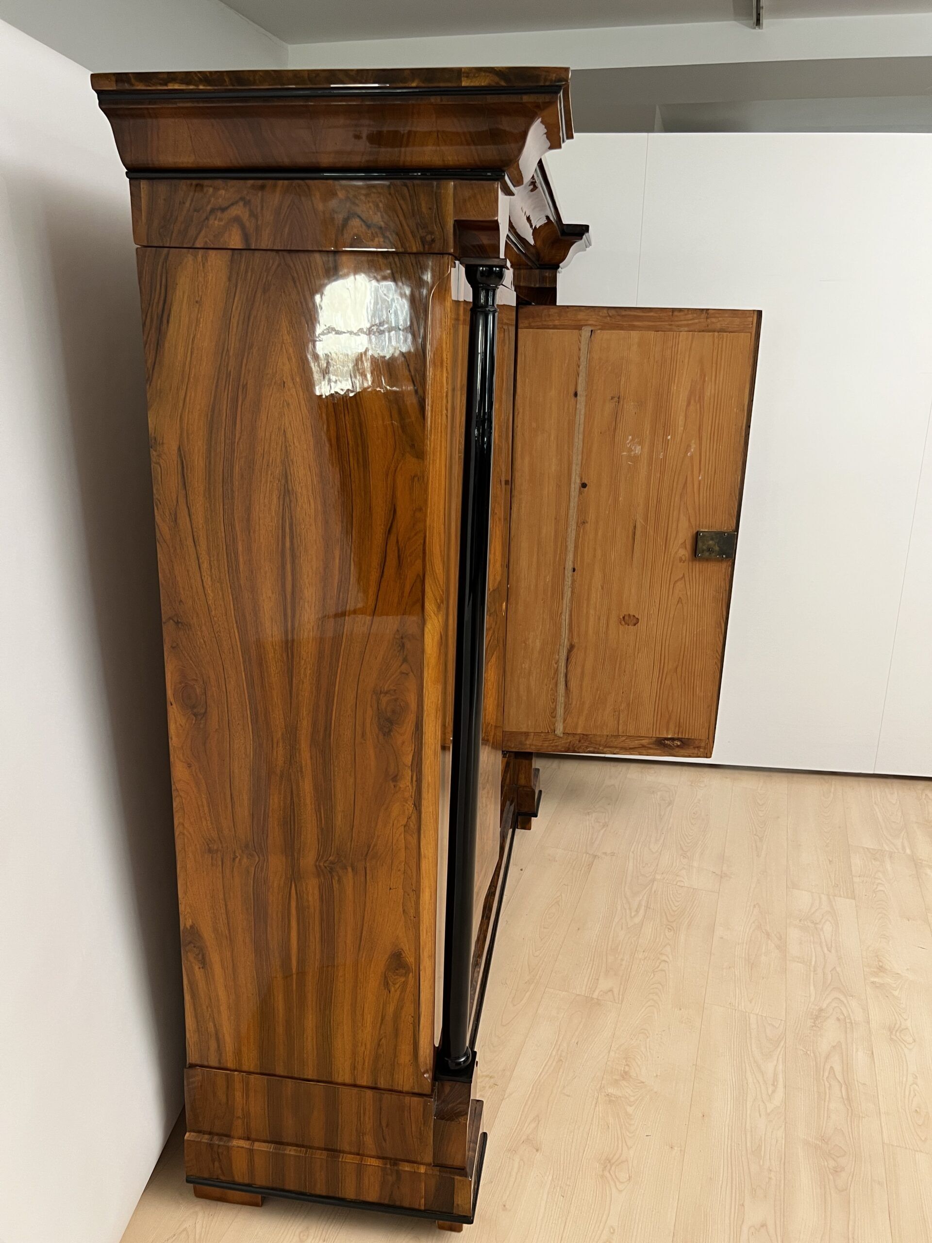 Original Biedermeier Armoire, South Germany circa 1820 - Image 4