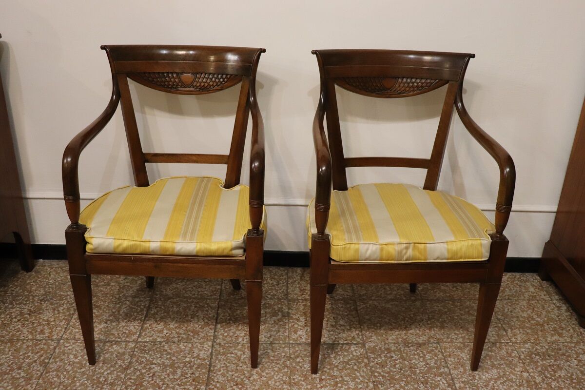 Pair of Directoire Armchairs, Italy 1800 - Image 10