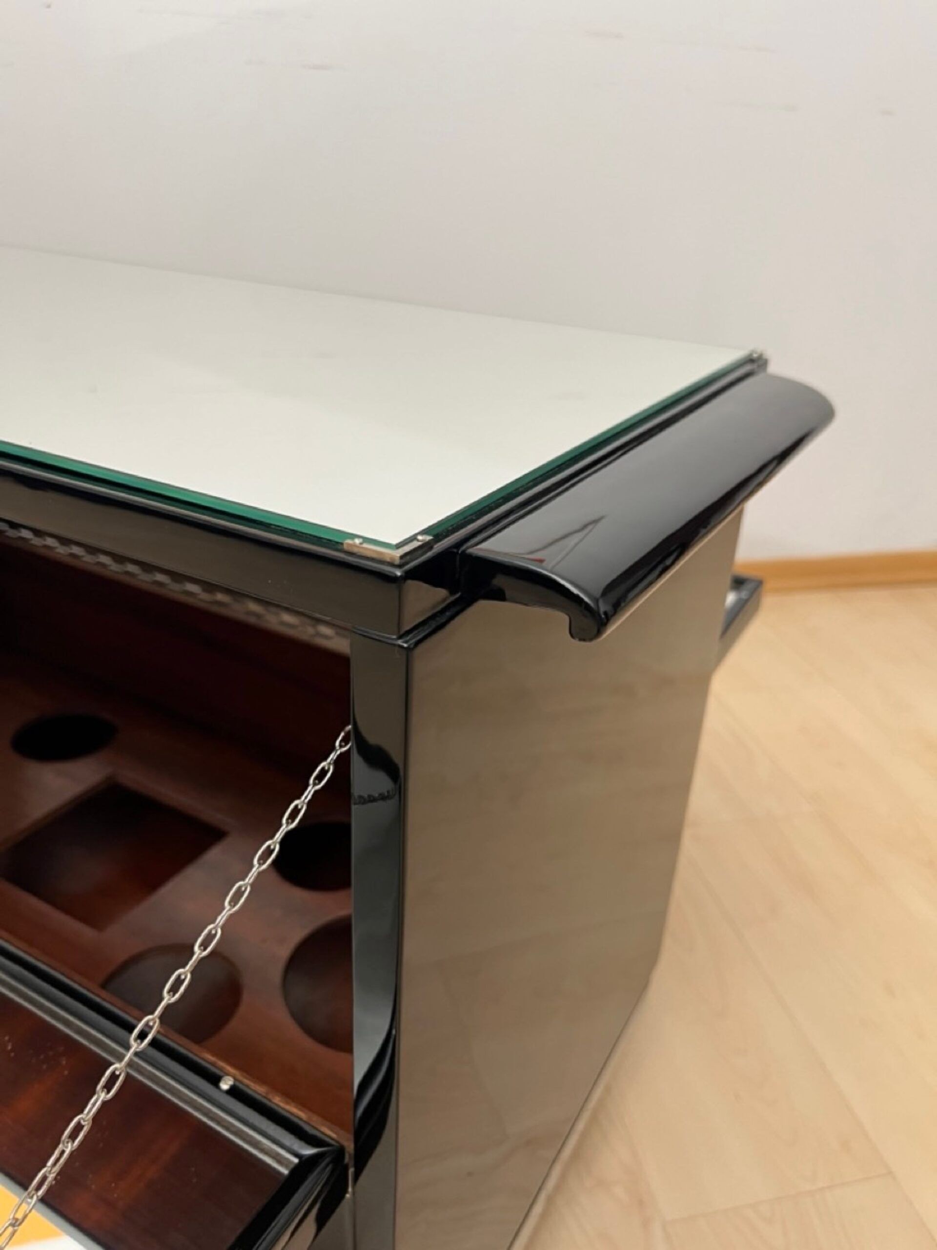 French Art Deco Bar Cart, Black Lacquer, France circa 1930 - Image 11