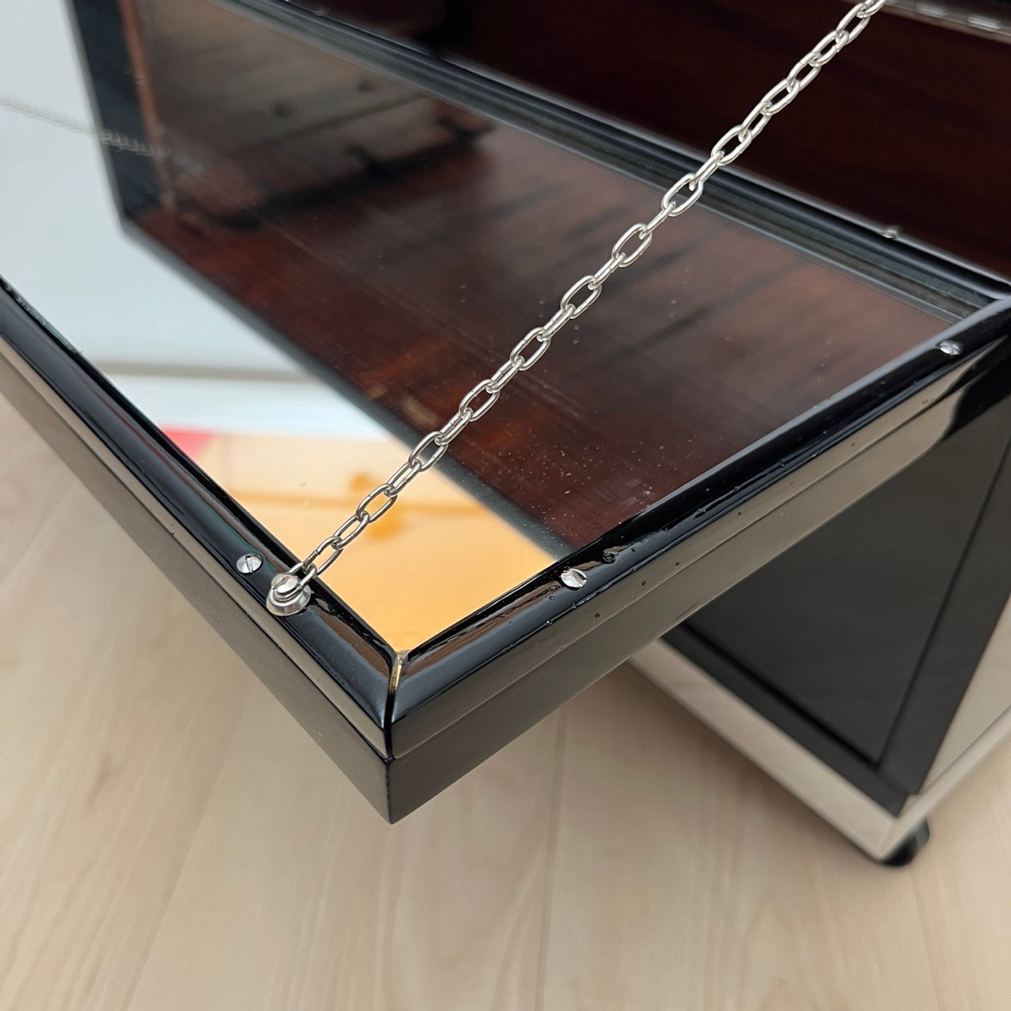 French Art Deco Bar Cart, Black Lacquer, France circa 1930 - Image 10