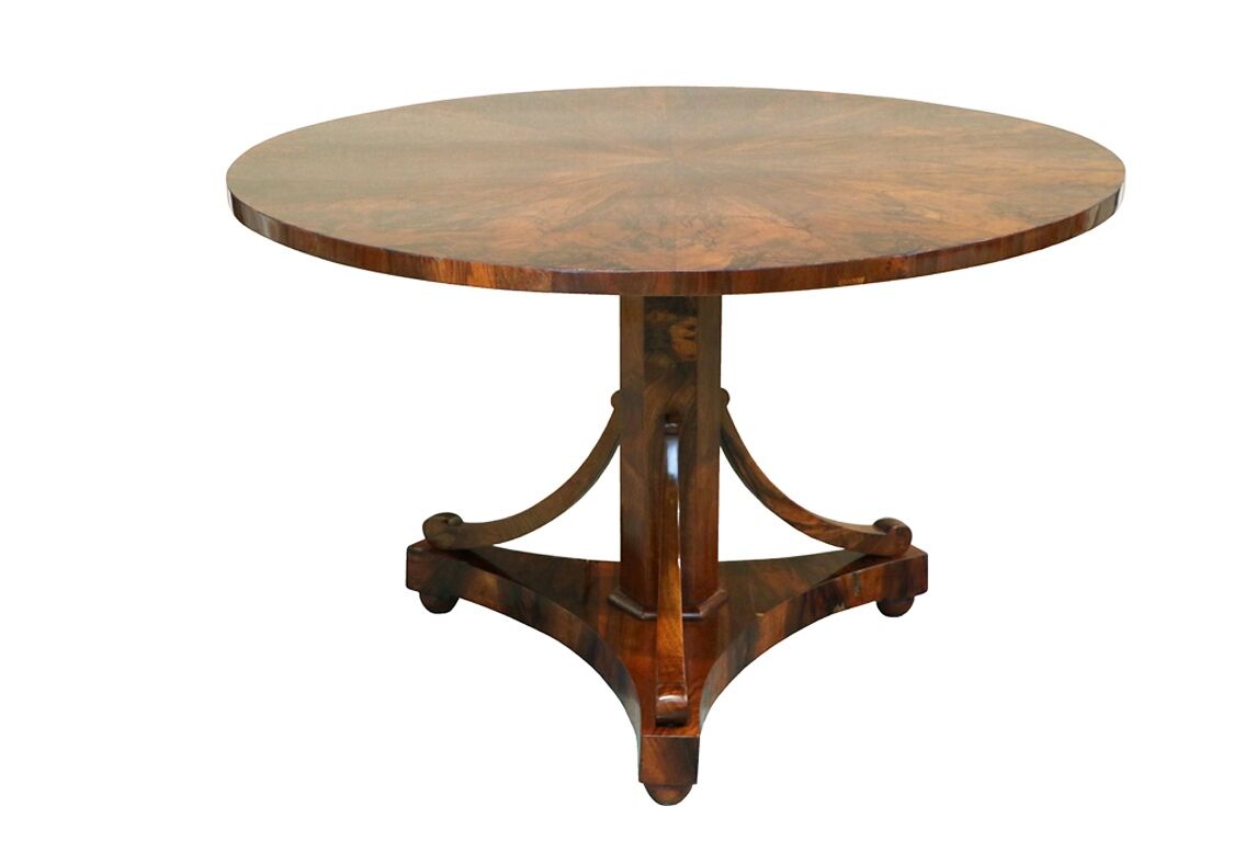 Viennese Biedermeier pedestal table, 1825 - Image 2