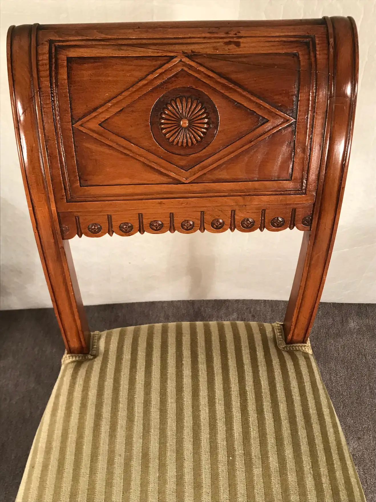 Set of four Neoclassical Chairs- Carved backrest-Styylish