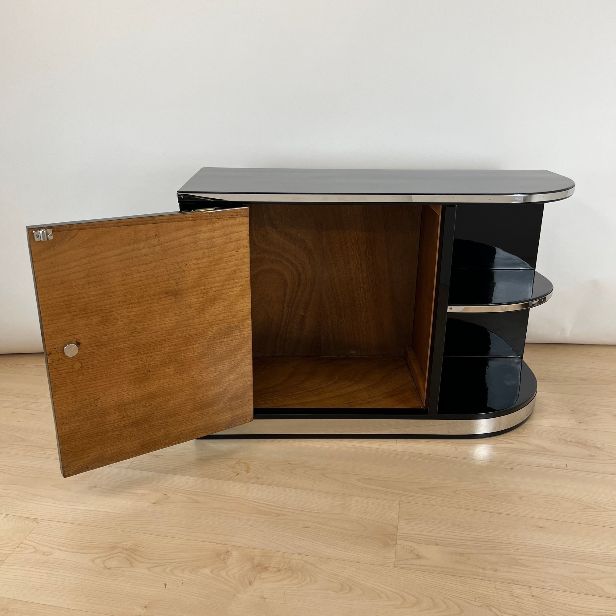 Art Deco Lowboard, Black Lacquer, France circa 1930 - Image 2