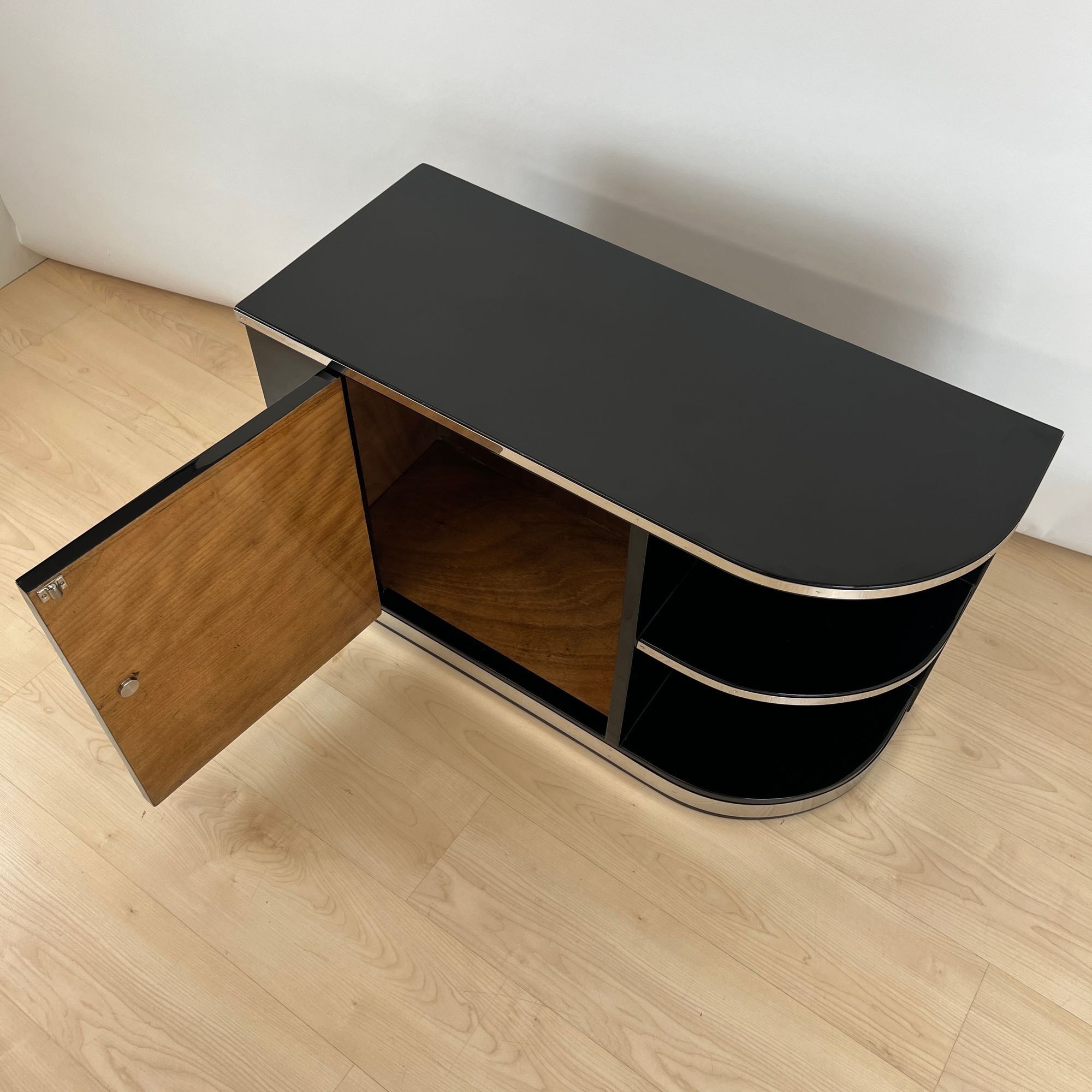 Art Deco Lowboard, Black Lacquer, France circa 1930 - Image 10