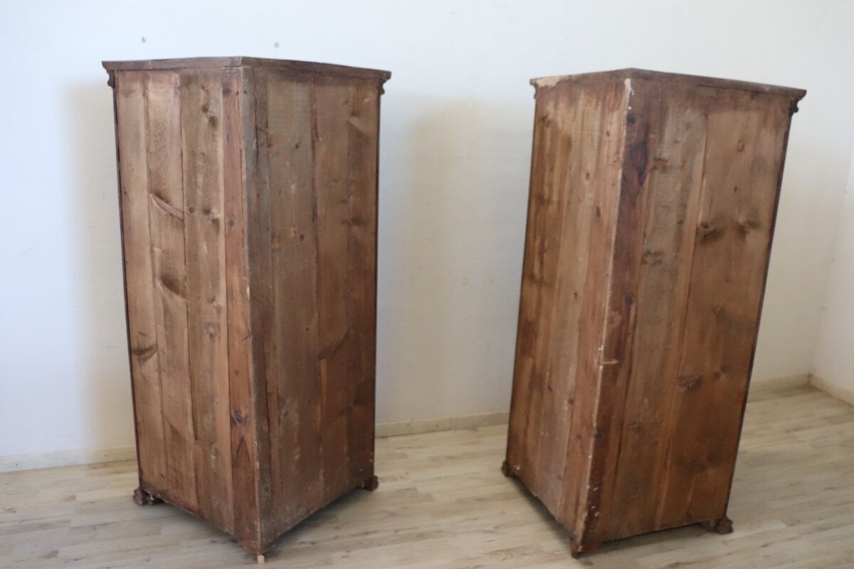 Pair of 17th century Italian Corner Cabinets - Image 21