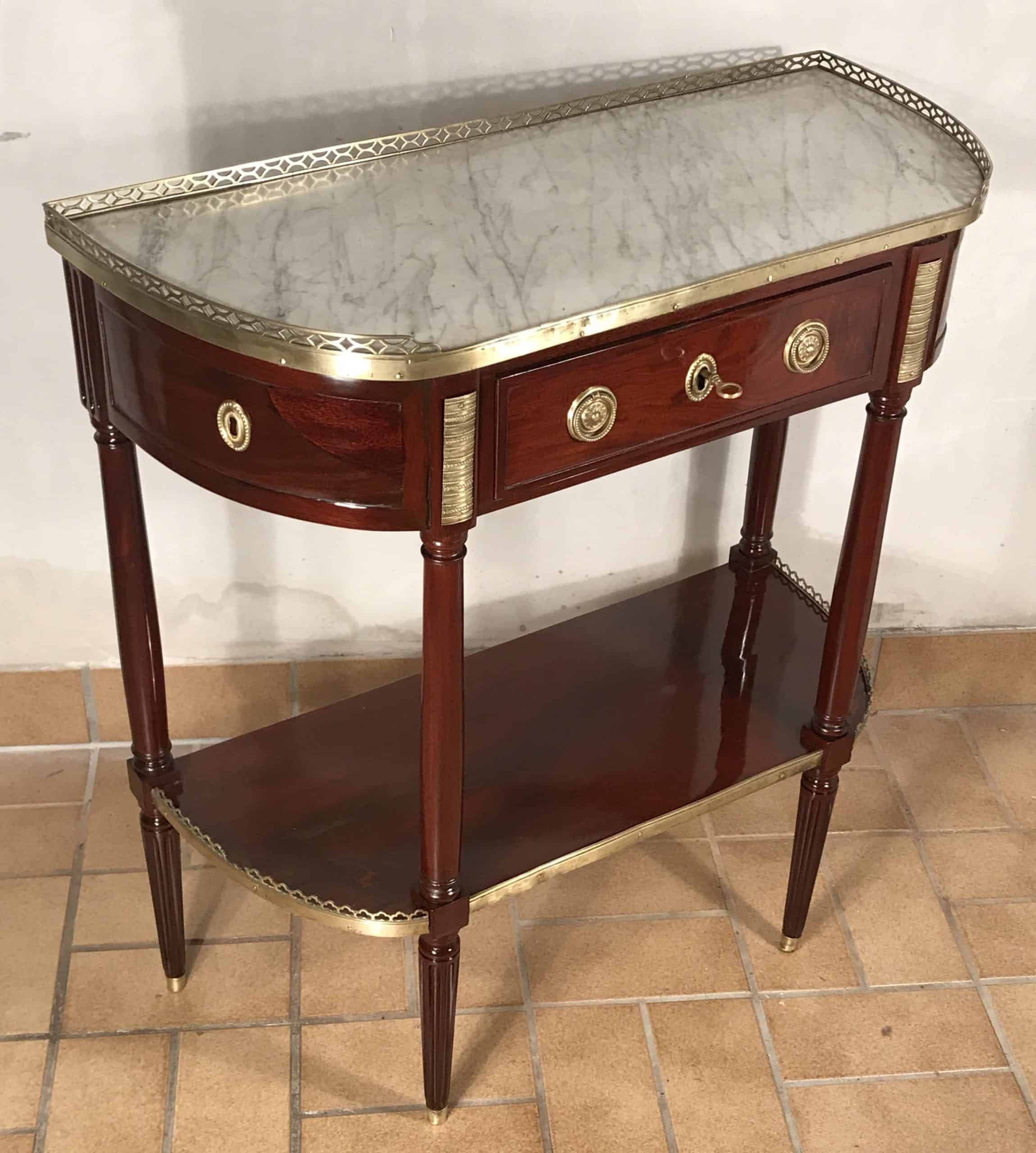 French Antique Console Table, 1800-1810 - Image 9