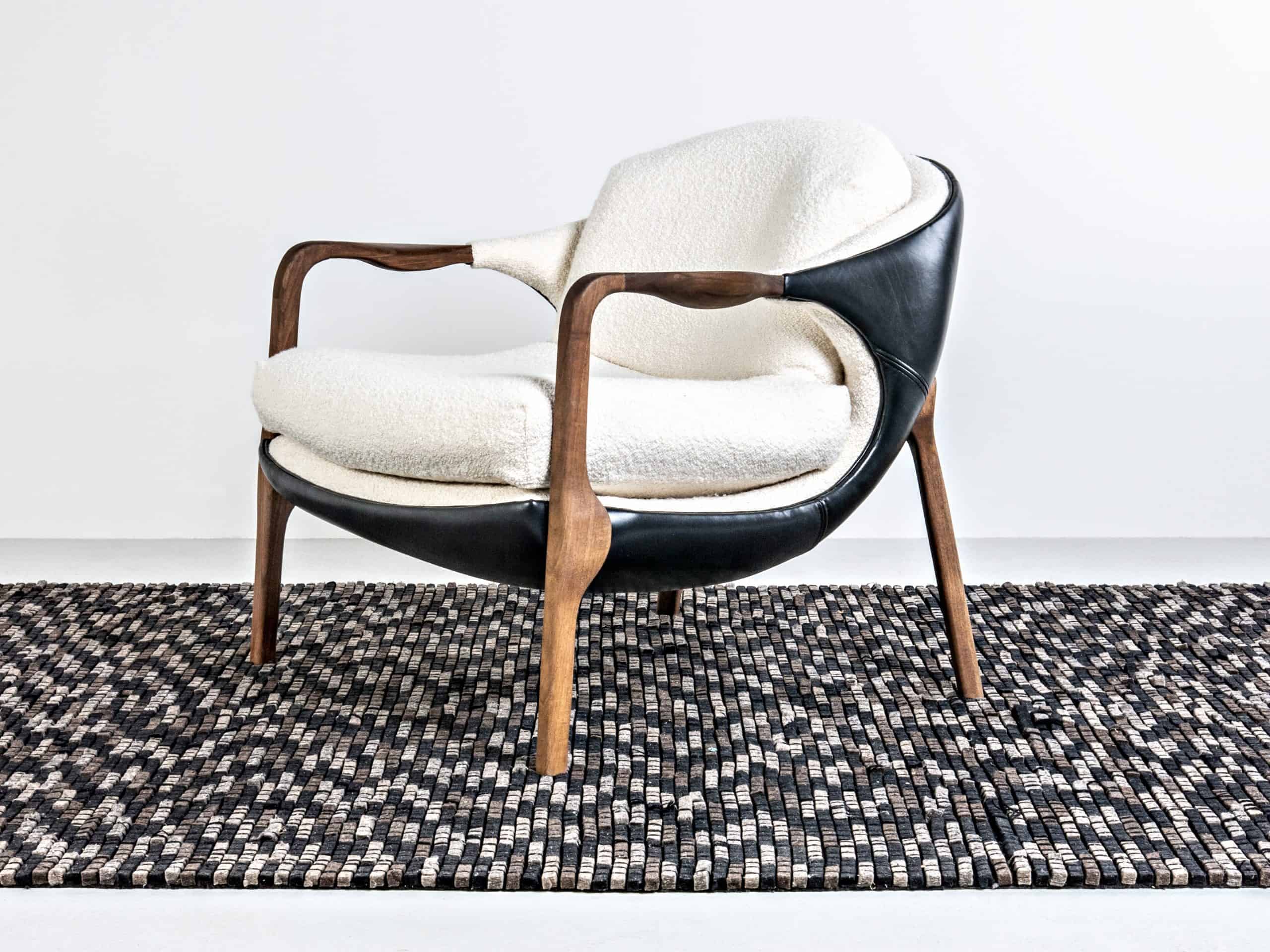 Custom Made Armchair "Sila", Custom Made in Europe - Image 2