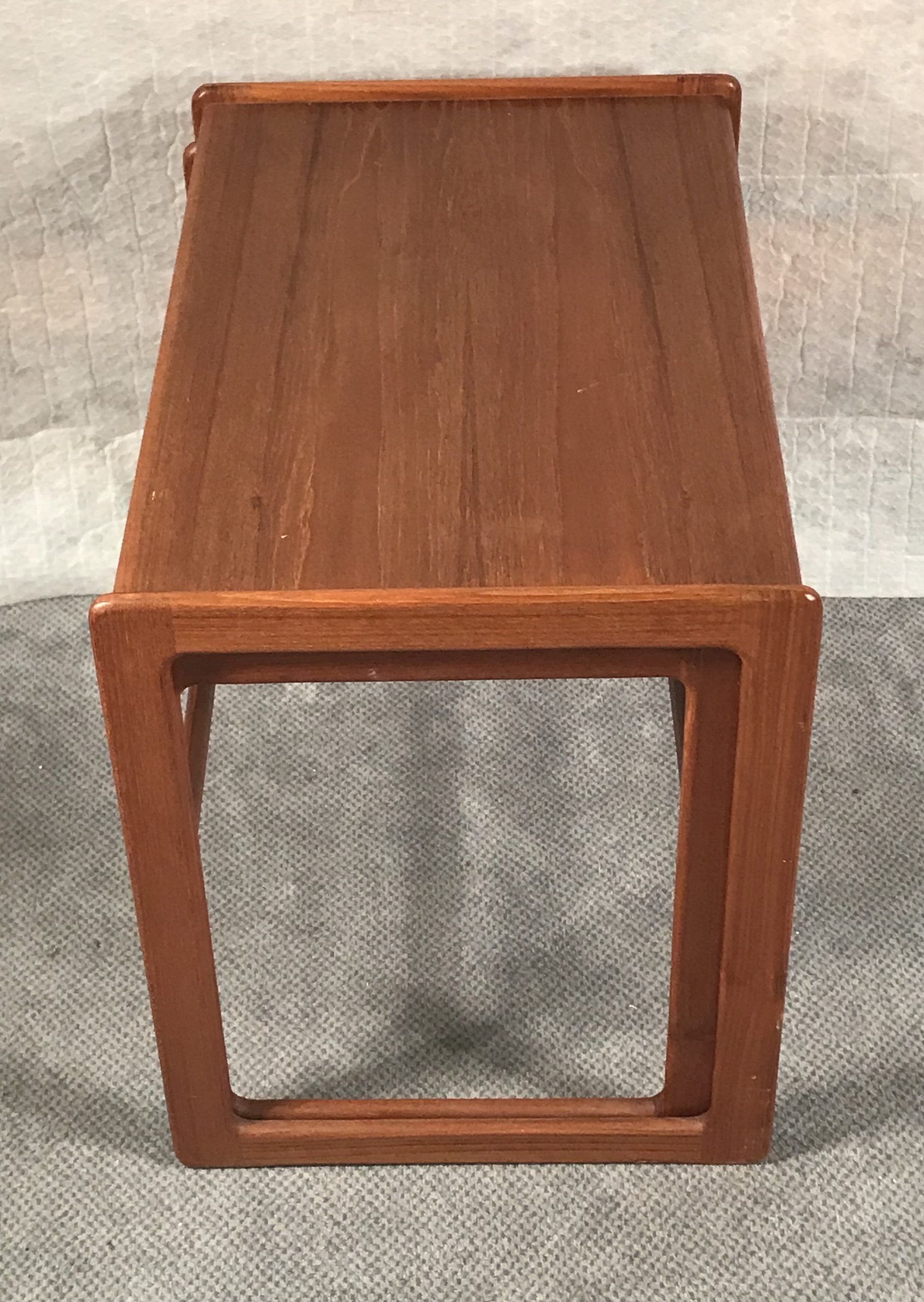 Mid-century Nesting tables- teak wood, side view- Styylish