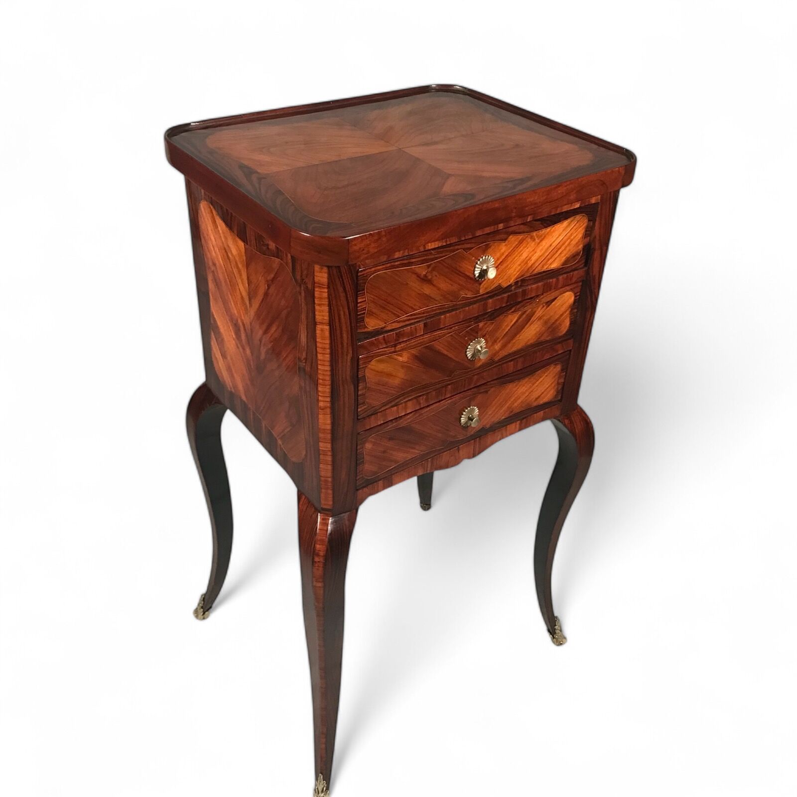 French Louis XV Side Table or Small Commode, 1760 - Image 2