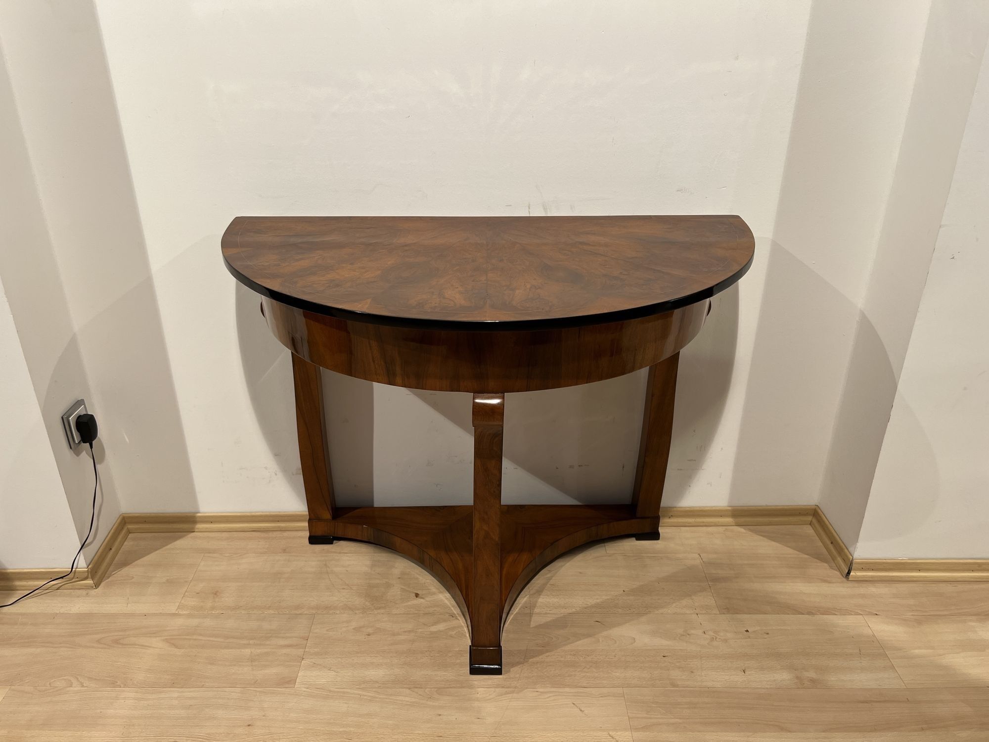 Biedermeier Demi-Lune Console Table, Walnut Veneer, Maple, Austria circa 1830 - Image 2