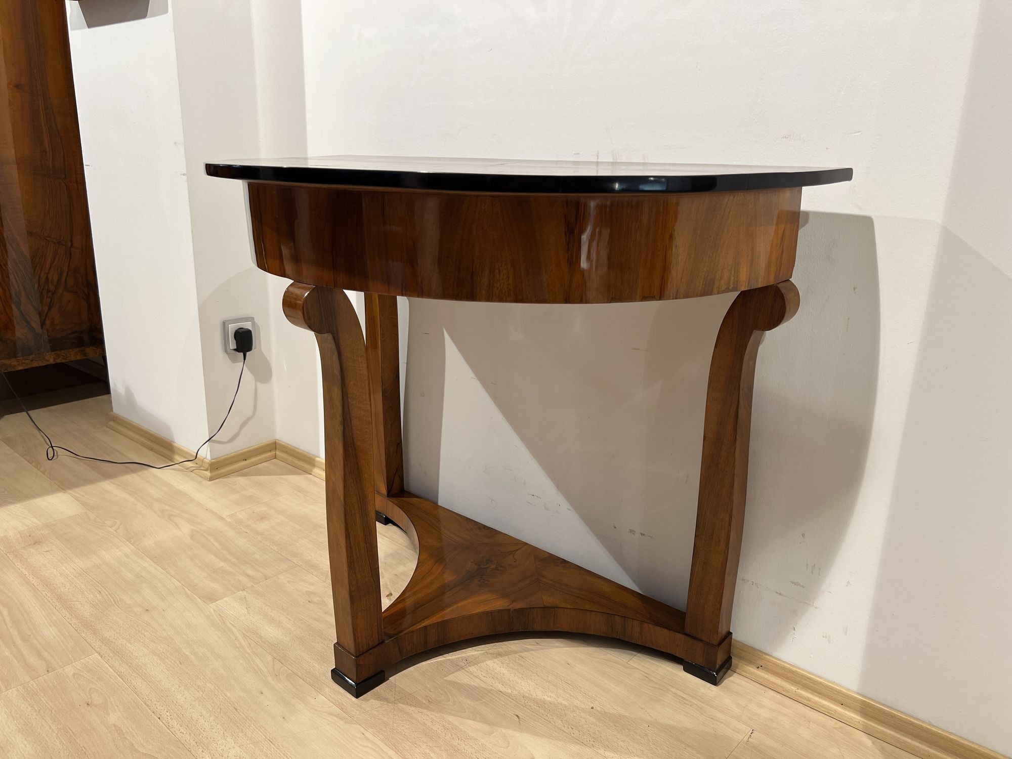 Biedermeier Demi-Lune Console Table, Walnut Veneer, Maple, Austria circa 1830 - Image 9