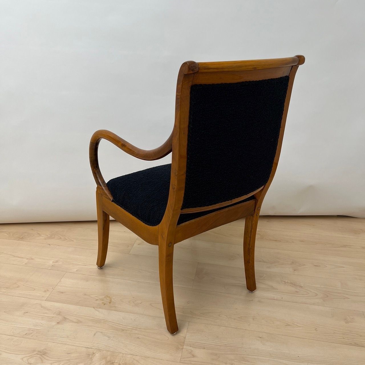 Biedermeier Walnut Armchair, South Germany circa 1835 - Image 4