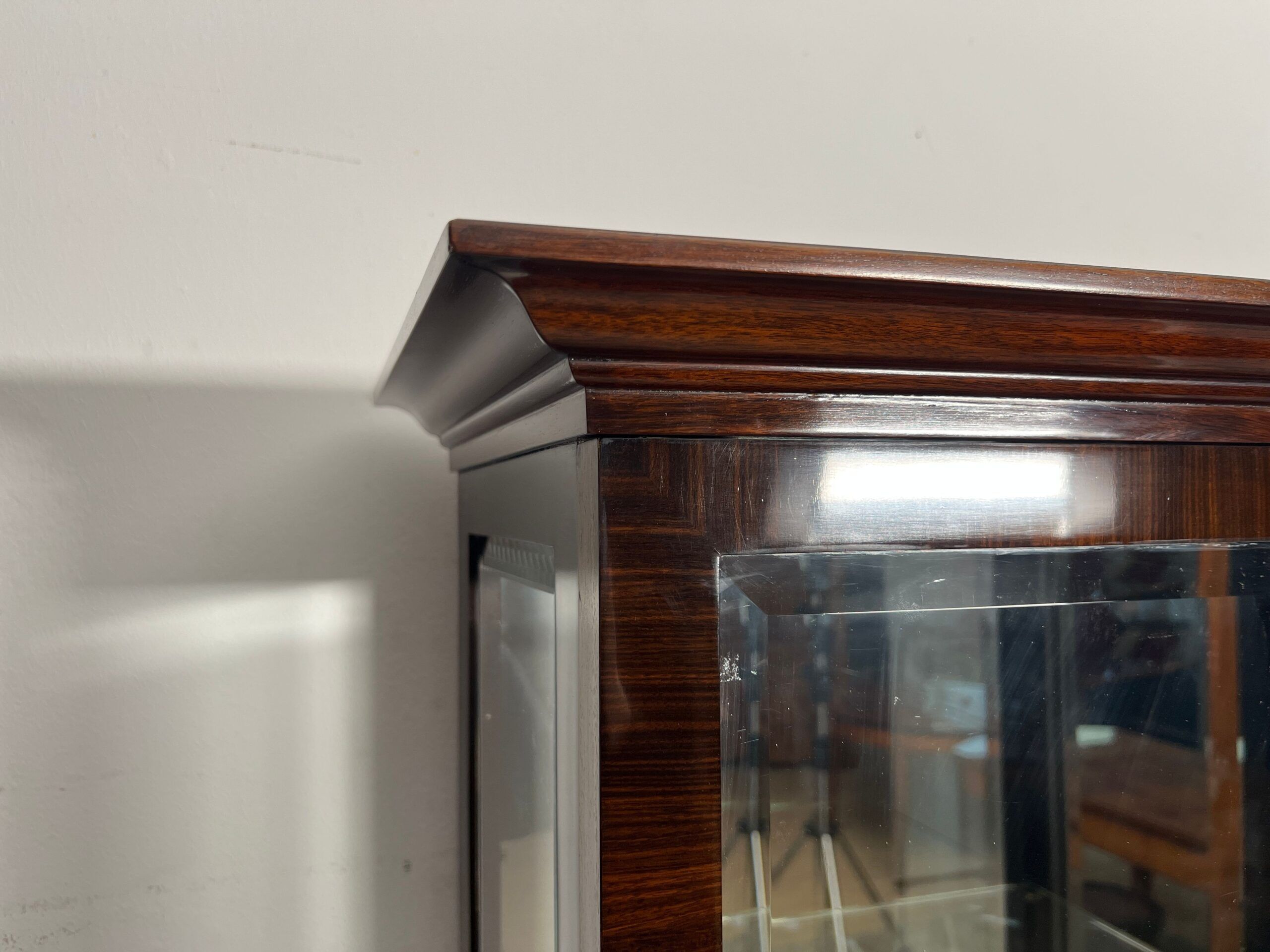 Art Deco Display Cabinet, Macassar Veneer, France, circa 1930 - Image 7