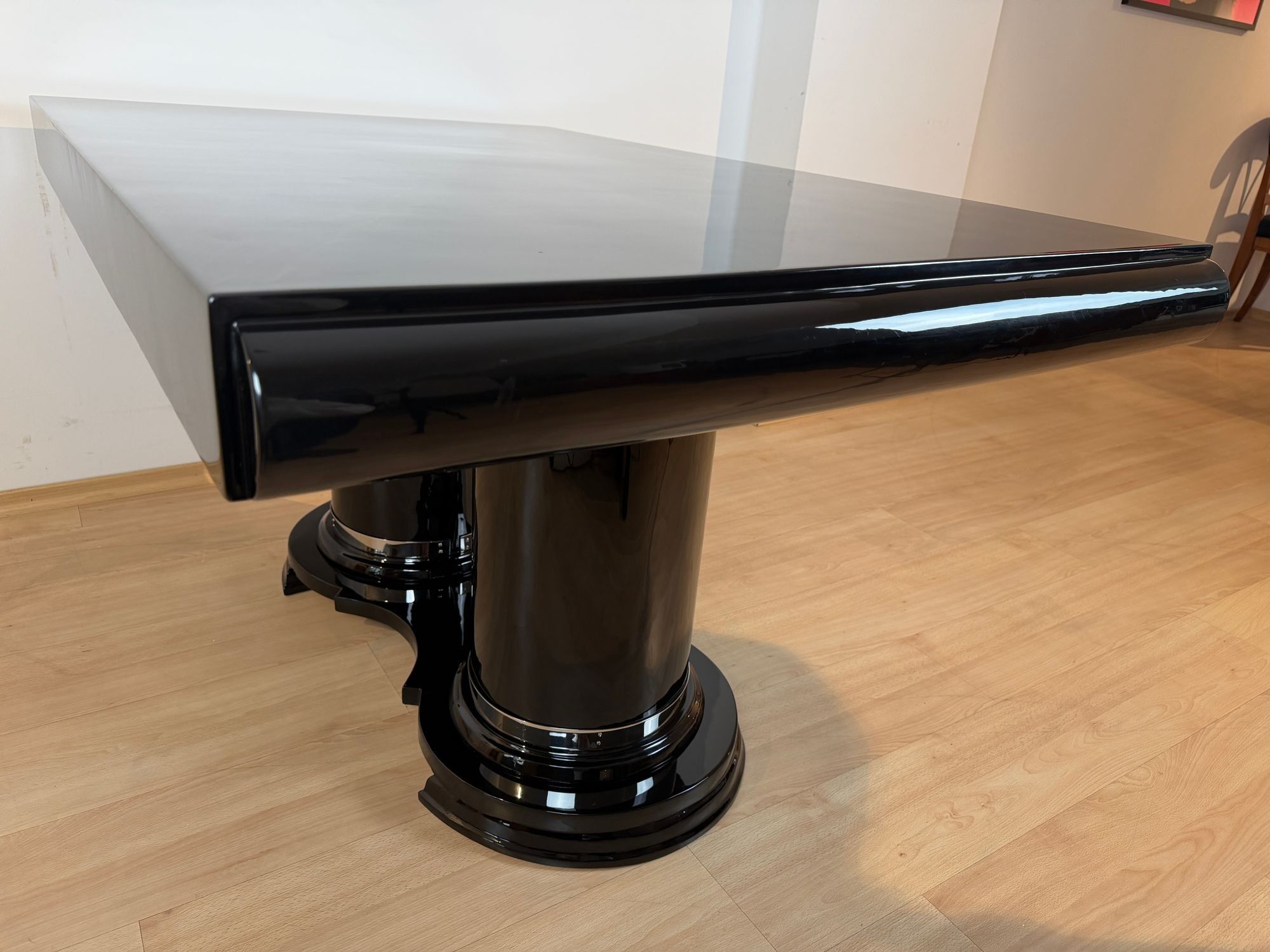 Art Deco Dining Table, Black Piano Lacquer, France, circa 1930 - Image 5