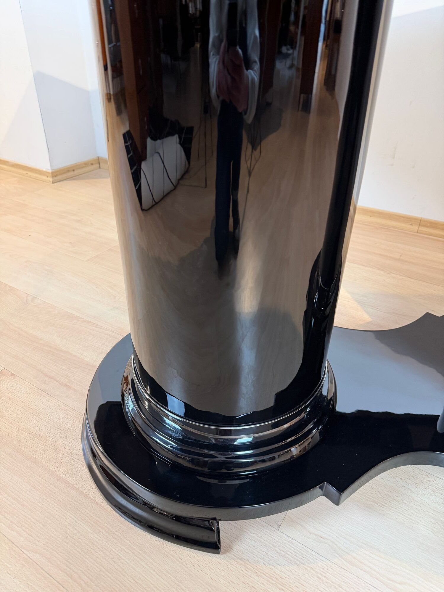 Art Deco Dining Table, Black Piano Lacquer, France, circa 1930 - Image 7