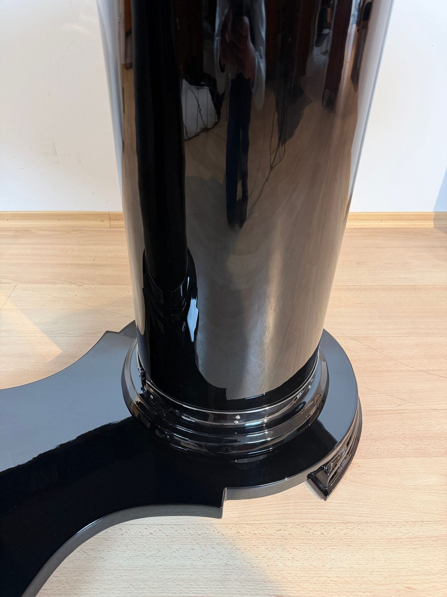 Art Deco Dining Table, Black Piano Lacquer, France, circa 1930 - Image 8
